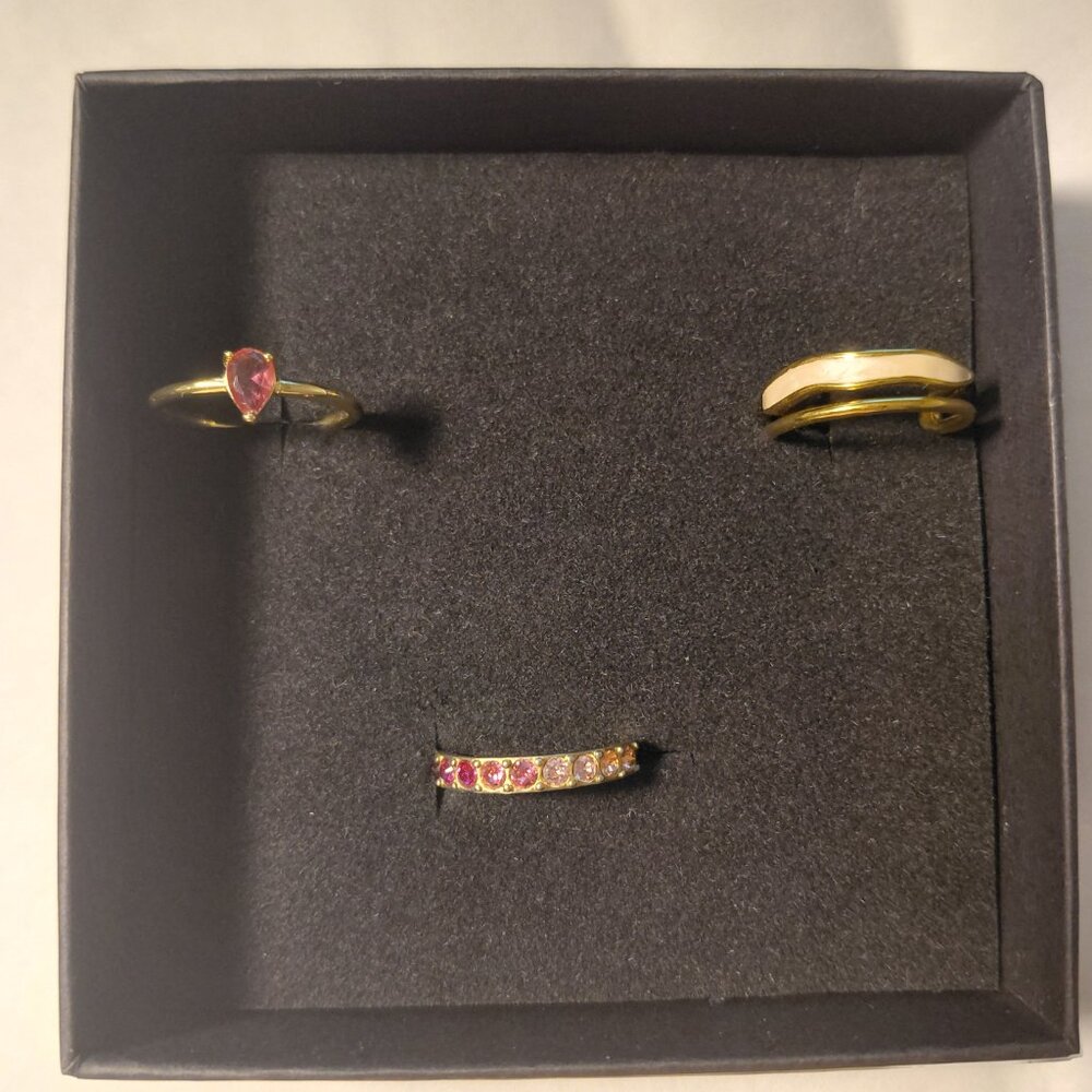 MET Museum Ring x3 In Box
